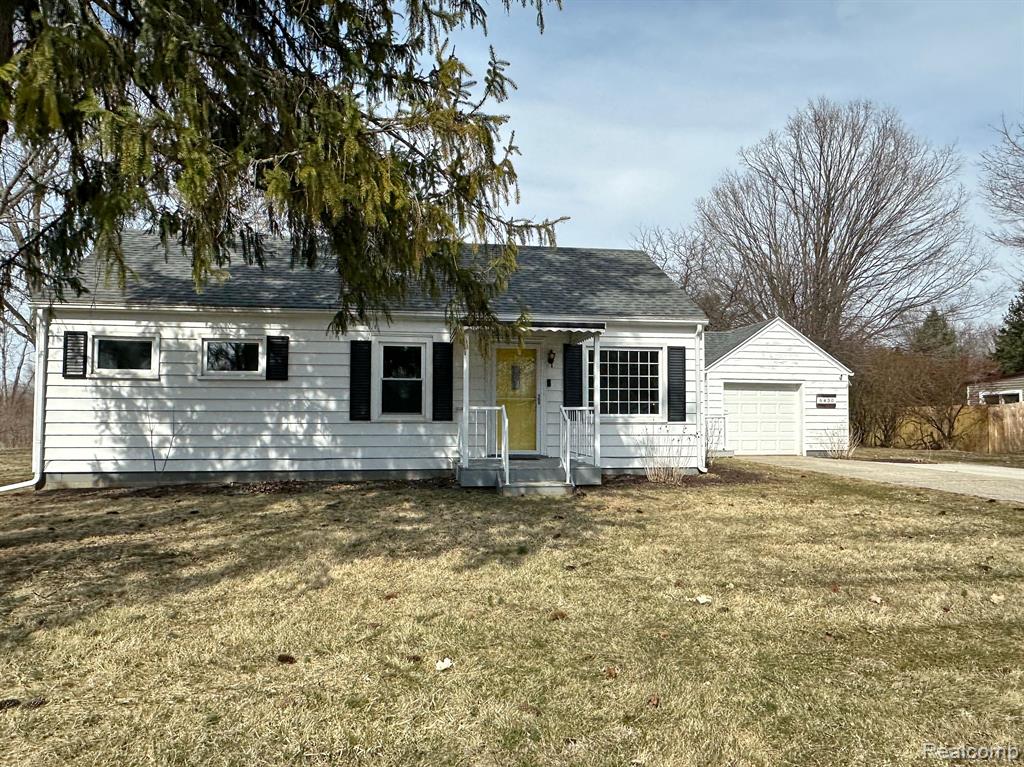 6430 Bishop Road Lansing, MI 48911 - Photo 1 of 19 Gallery Image 1