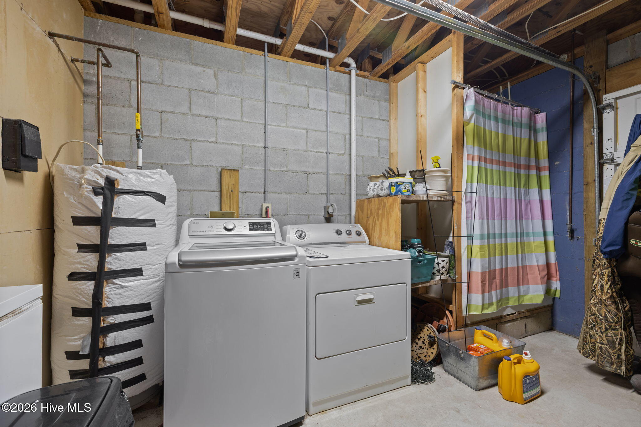 1104 Shepard Street Morehead City, NC 28557 - Photo 43 of 54 Laundry