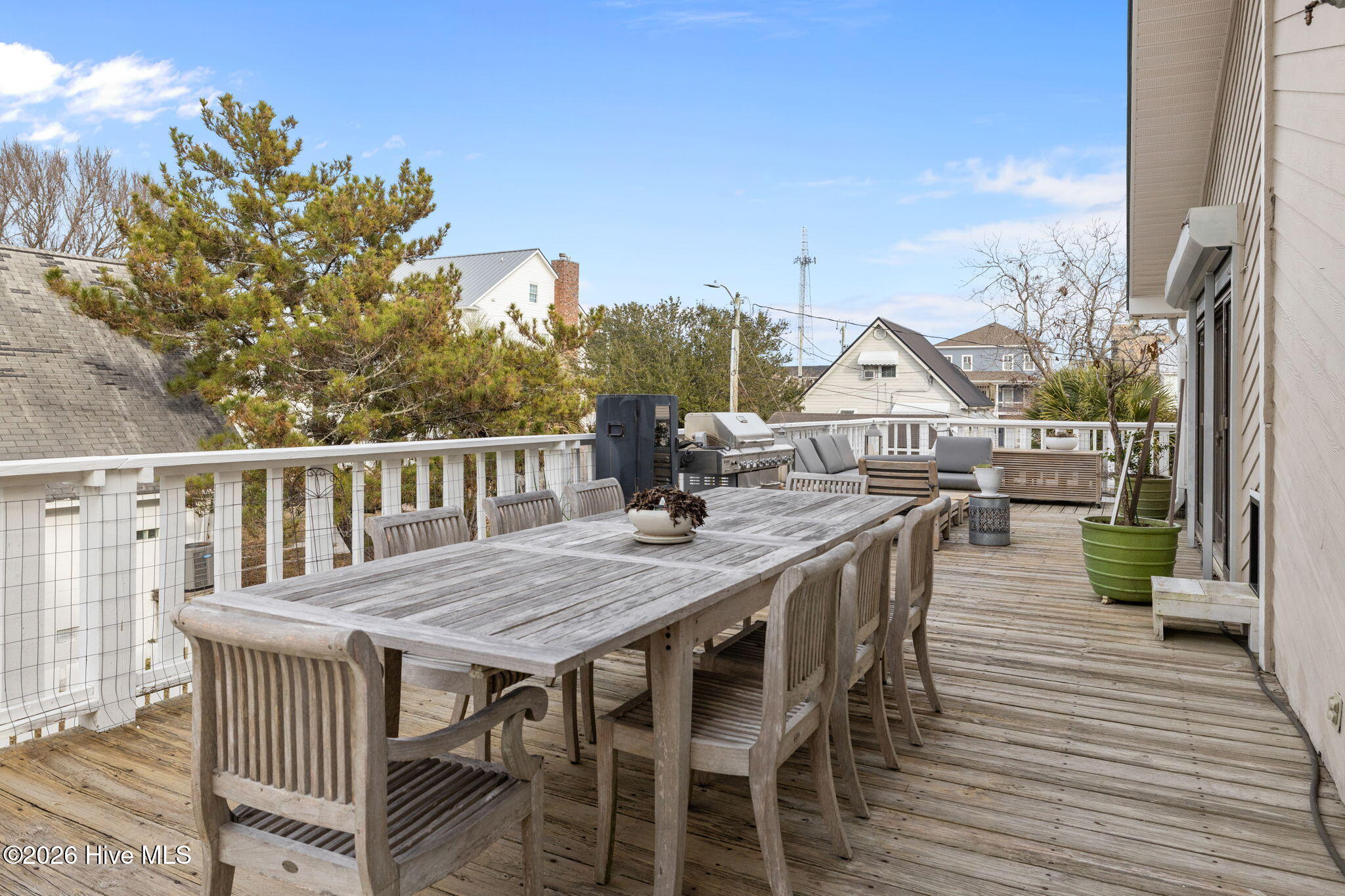 1104 Shepard Street Morehead City, NC 28557 - Photo 8 of 54 Expansive Deck