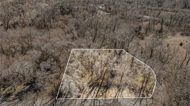 $30,000 | 9101 Norledge Avenue, Independence, MO 64053