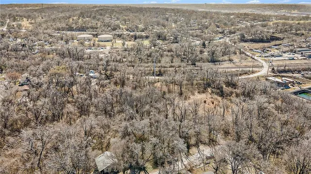 $30,000 | 9101 Norledge Avenue, Independence, MO 64053