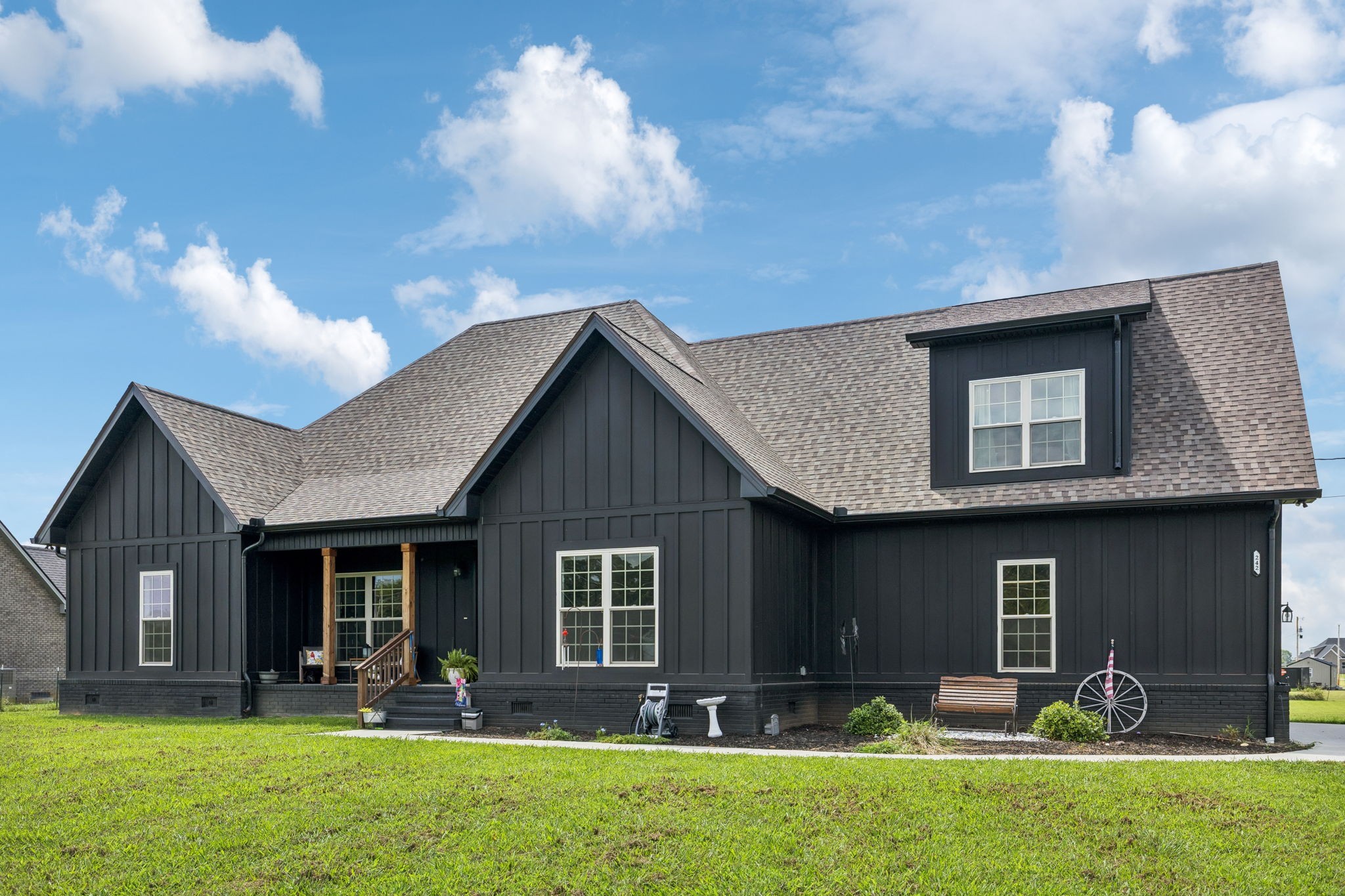 242 Green Acres Road Unionville, TN 37180 - Photo 1 of 92