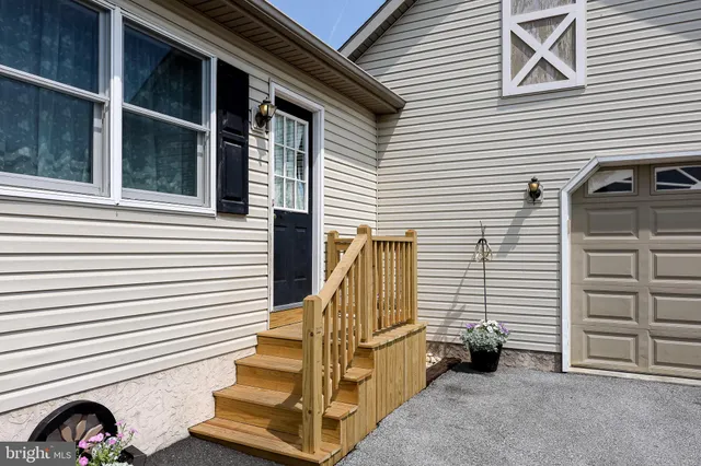 $350,000 | 253 Meetinghouse Road, Gap, PA 17527