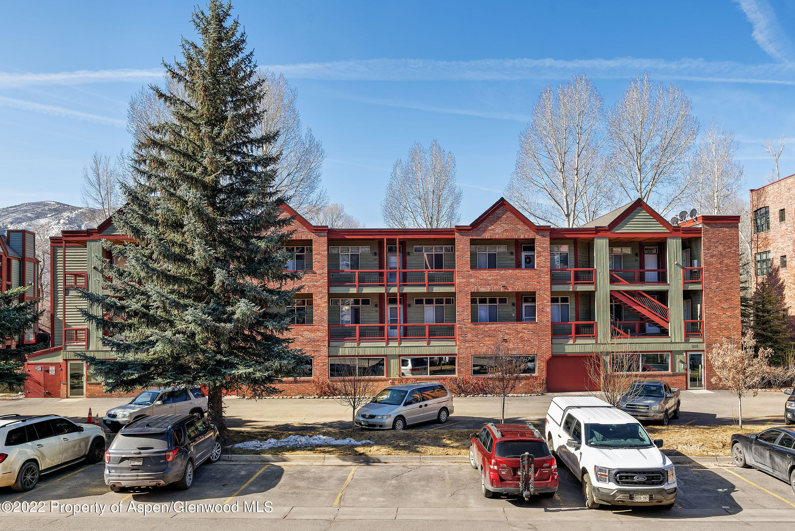 555 Gold Rivers Court, Unit 110 Basalt, CO 81621 - Photo 17 of 18 Exterior