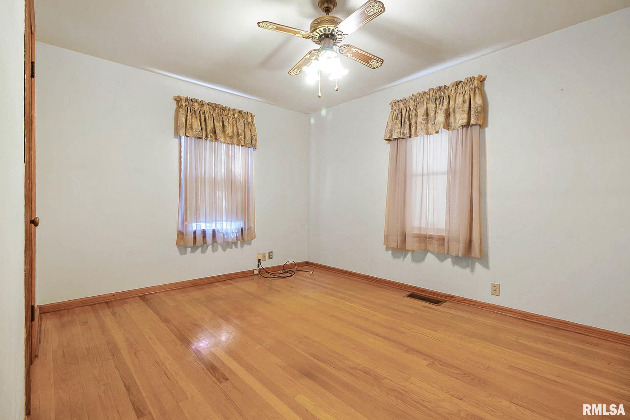 1004 West White Street Marion, IL 62959 - Photo 14 of 24