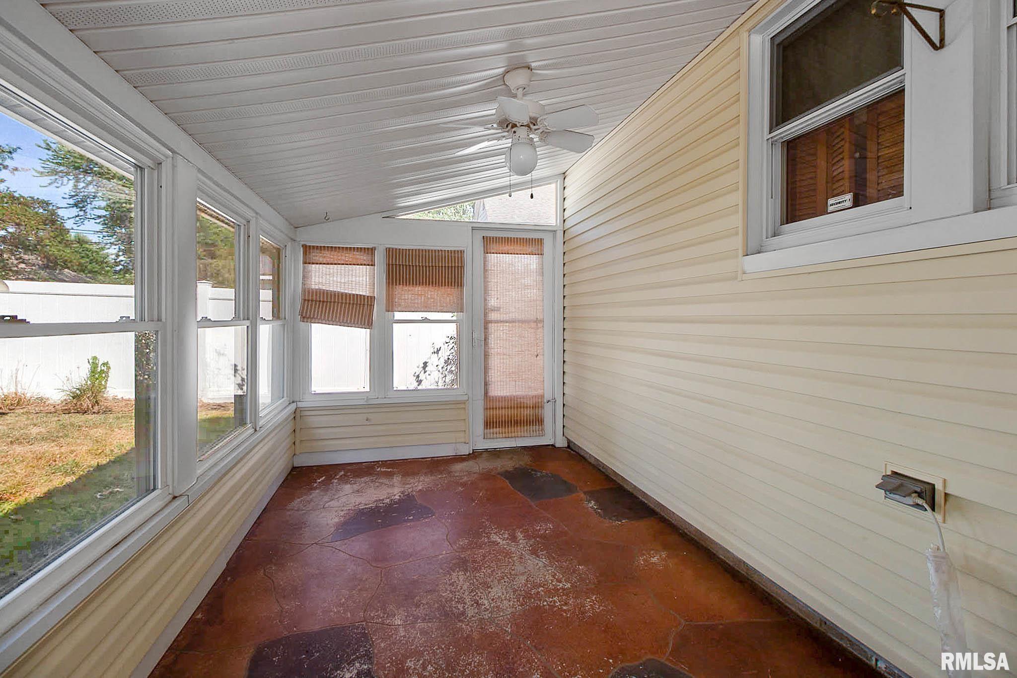 1004 West White Street Marion, IL 62959 - Photo 23 of 24
