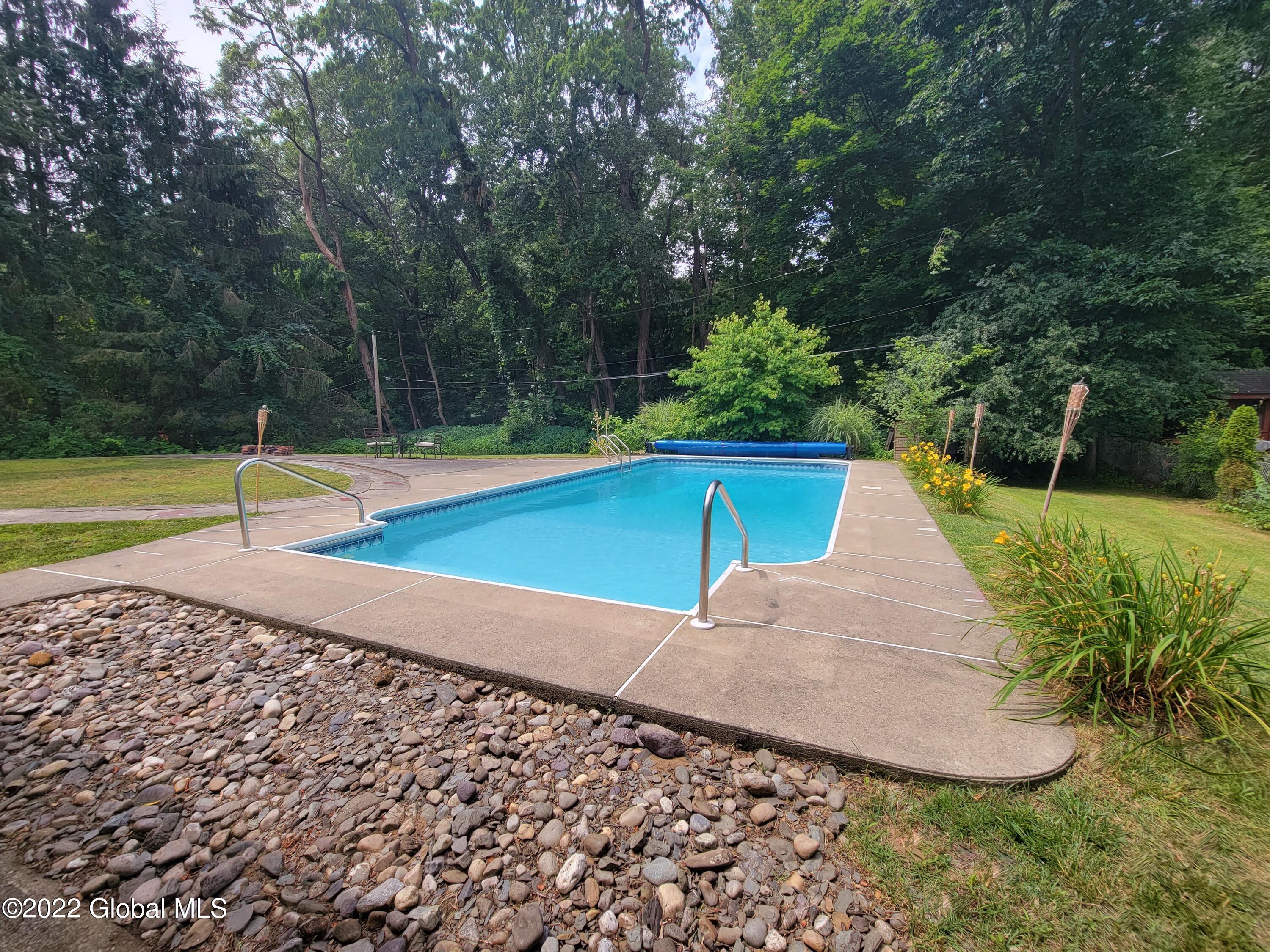 25 Newton Road Albany, NY 12211 - Photo 13 of 48 18