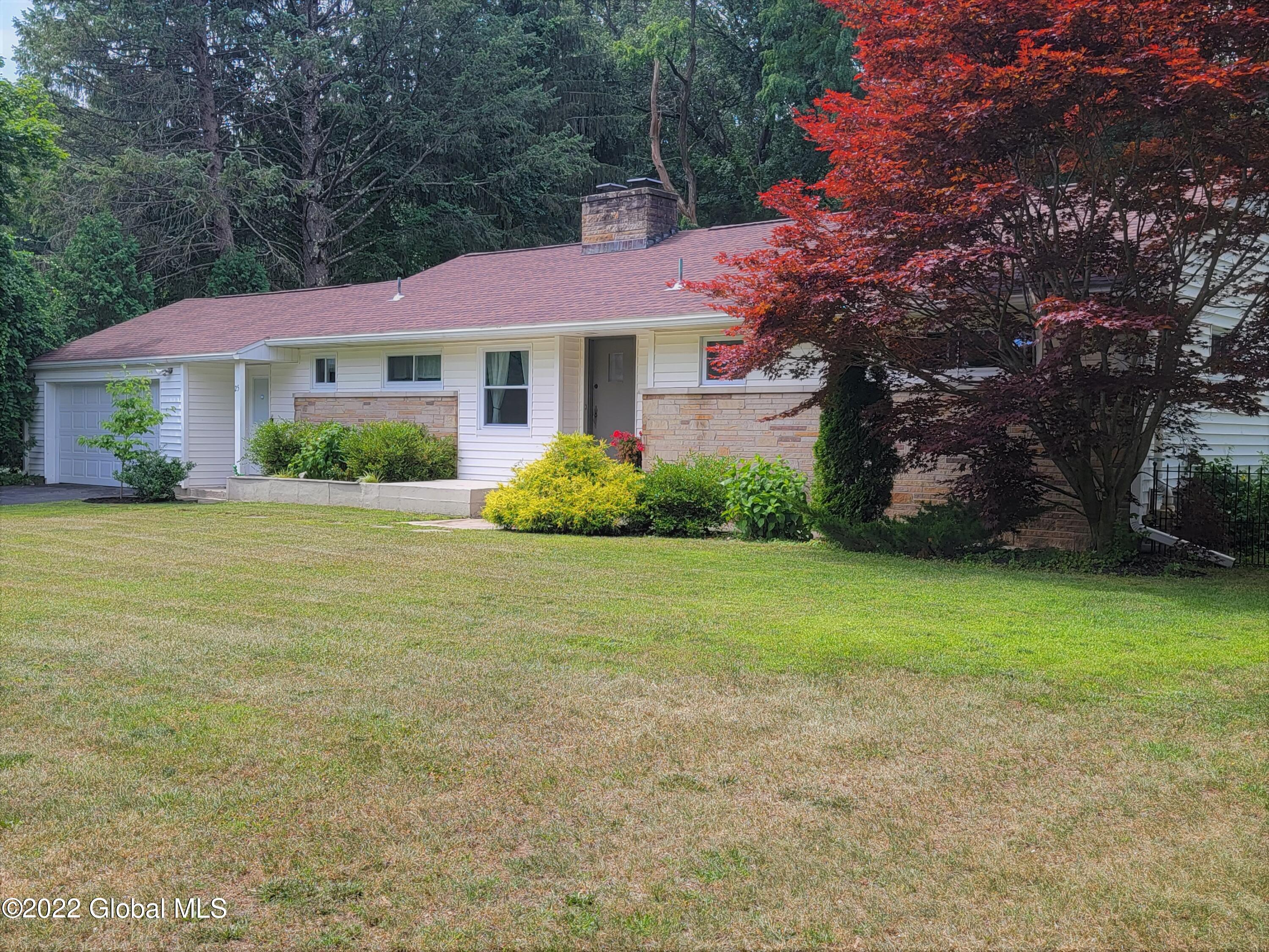 25 Newton Road Albany, NY 12211 - Photo 3 of 48 3
