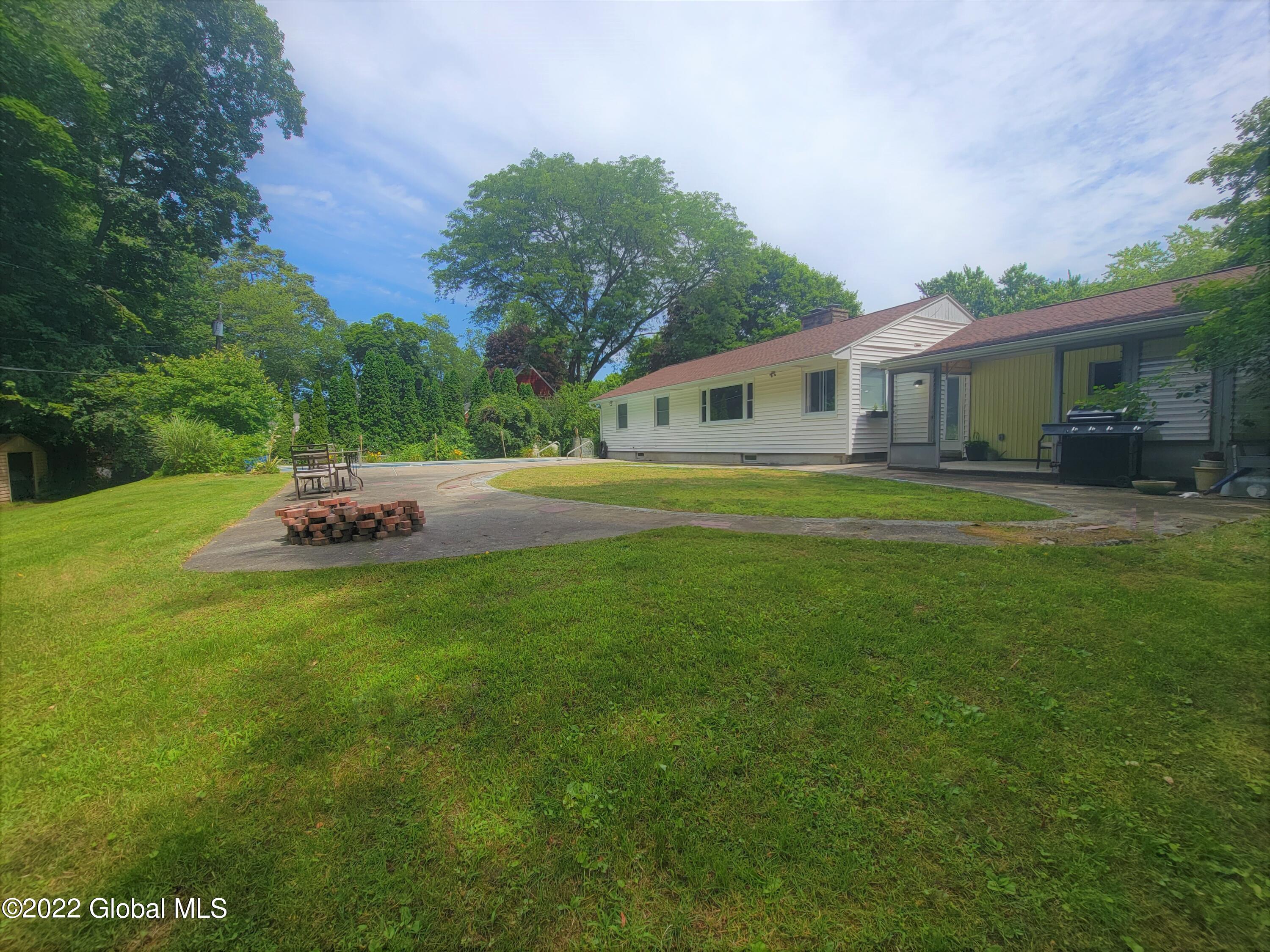 25 Newton Road Albany, NY 12211 - Photo 10 of 48 13
