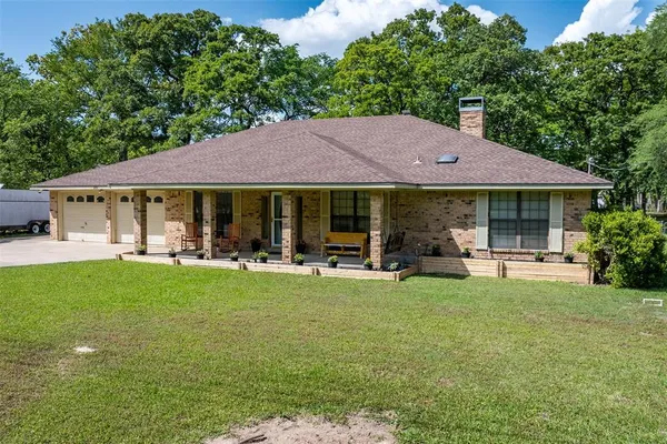 $398,000 | 231 Cedarwood Drive, Enchanted Oaks, TX 75156