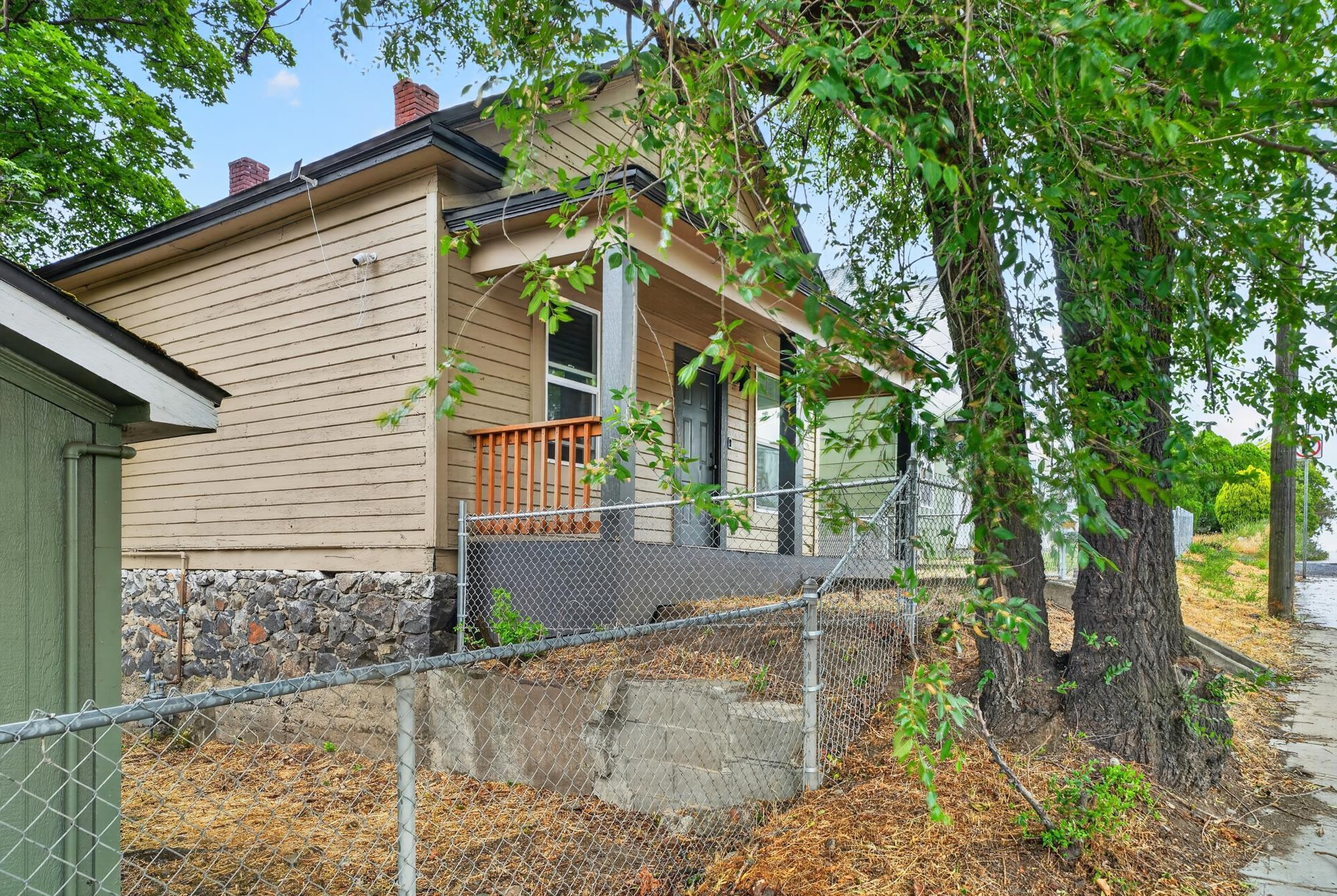 1507 North Maple Street Spokane, WA 99201 - Photo 29 of 33