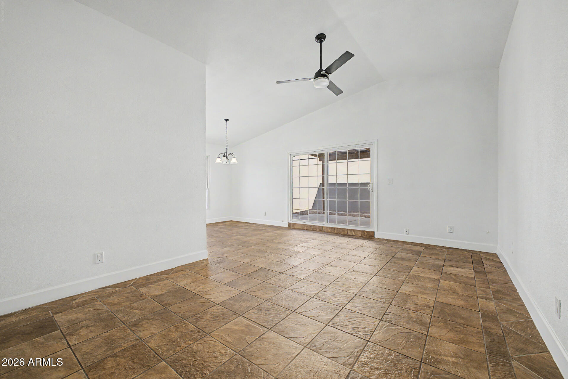4016 West Royal Palm Road Phoenix, AZ 85051 - Photo 11 of 44
