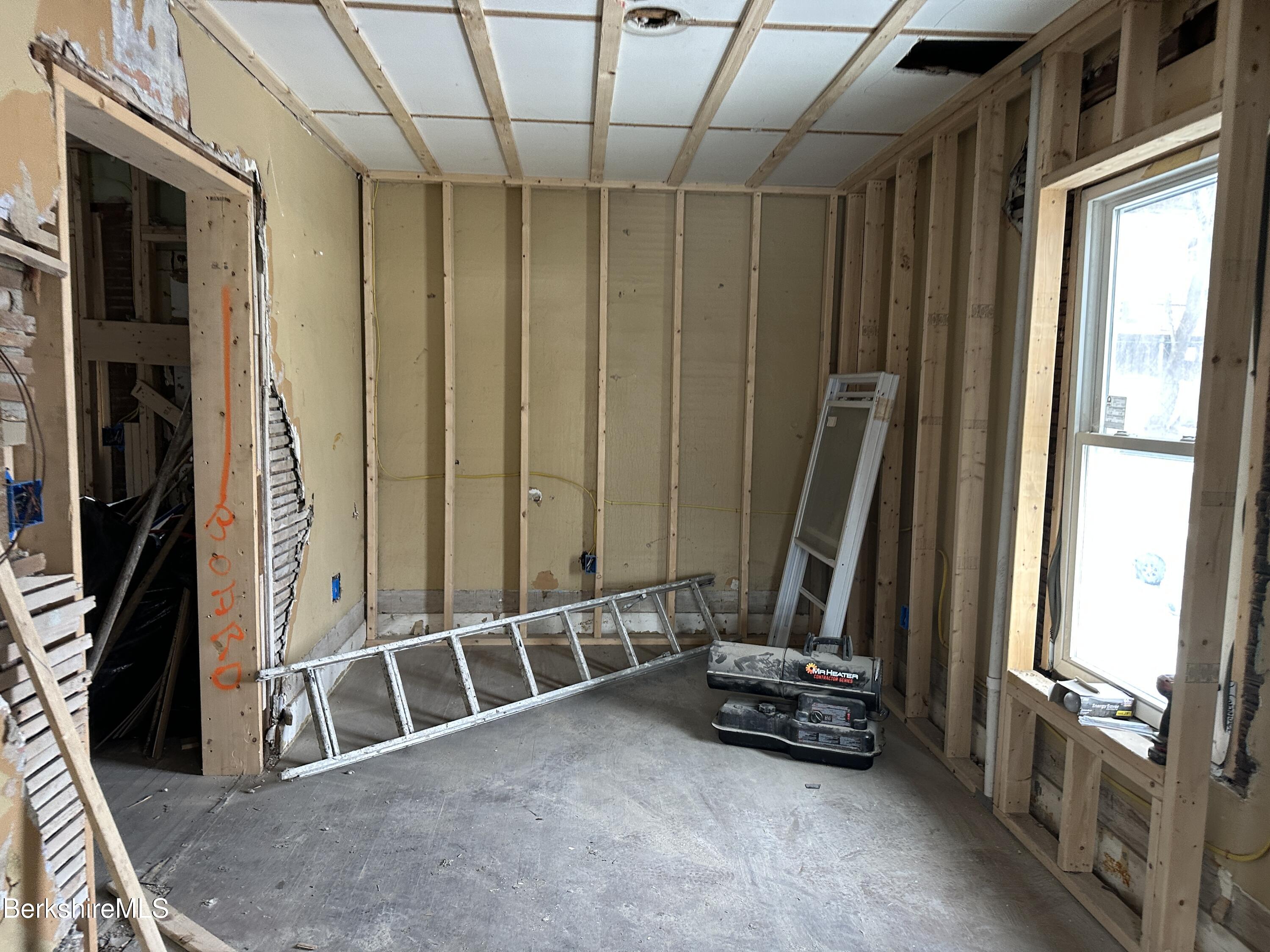 131 State Street North Adams, MA 01247 - Photo 23 of 32