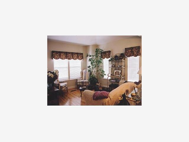 112 Mill Road Los Gatos, CA 95032 - Photo 5 of 6 Gallery Image 5
