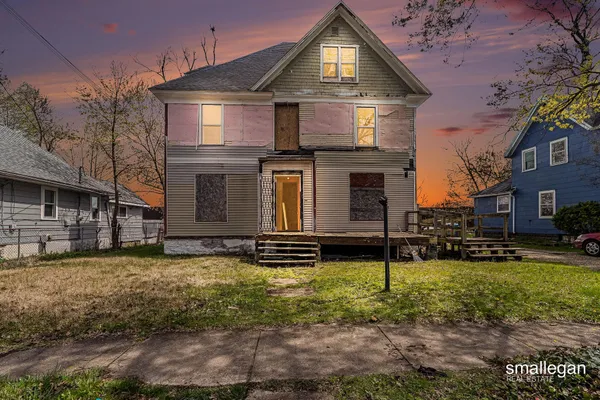 $70,000 | 821 Clarence Street, Kalamazoo, MI 49001
