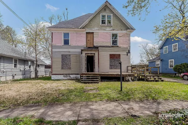 $70,000 | 821 Clarence Street, Kalamazoo, MI 49001