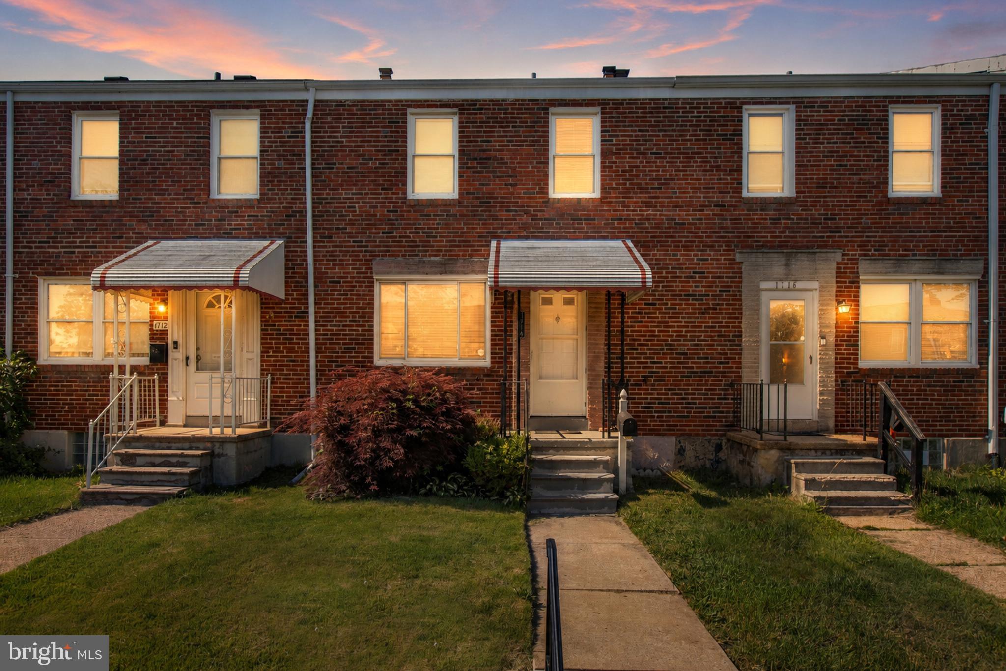 Welcome to 1714 Pin Oak Rd in Parkville!
