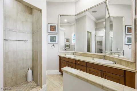 $3,195,000 | 5502 Harbour Preserve Circle, Cape Coral, FL 33914