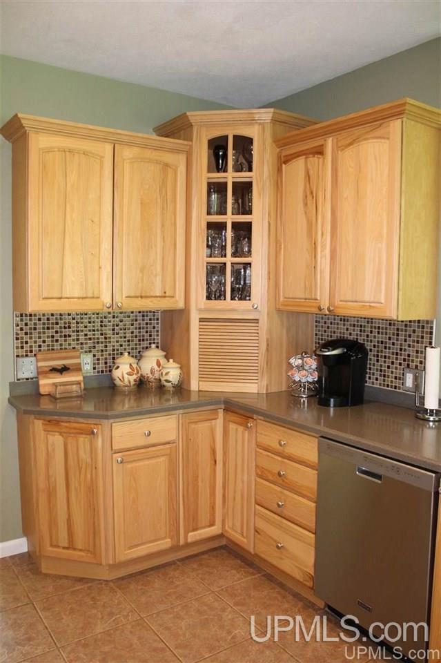 8214 W Pine Ridge Road Manistique, MI 49854 - Photo 7 of 44