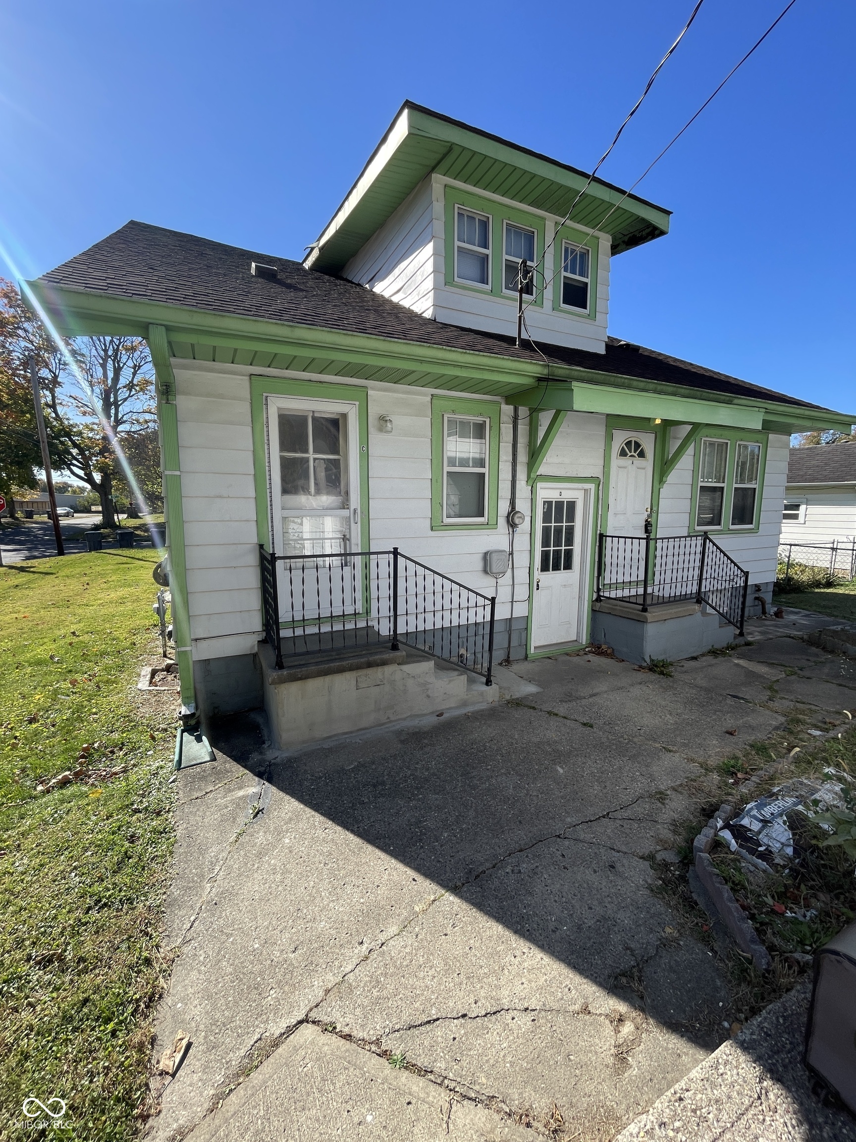 1604 West 15th Street, Unit A Anderson, IN 46016 - Photo 2 of 15