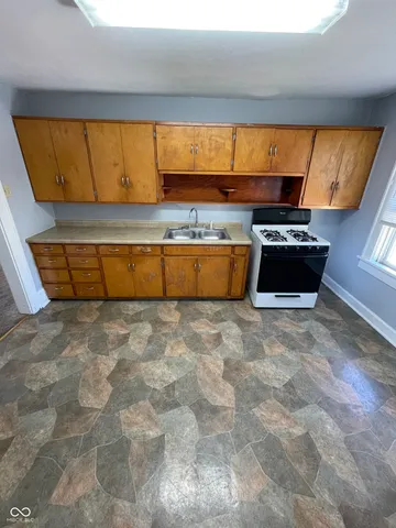 $575 | 1604 West 15th Street, Unit A, Anderson, IN 46016