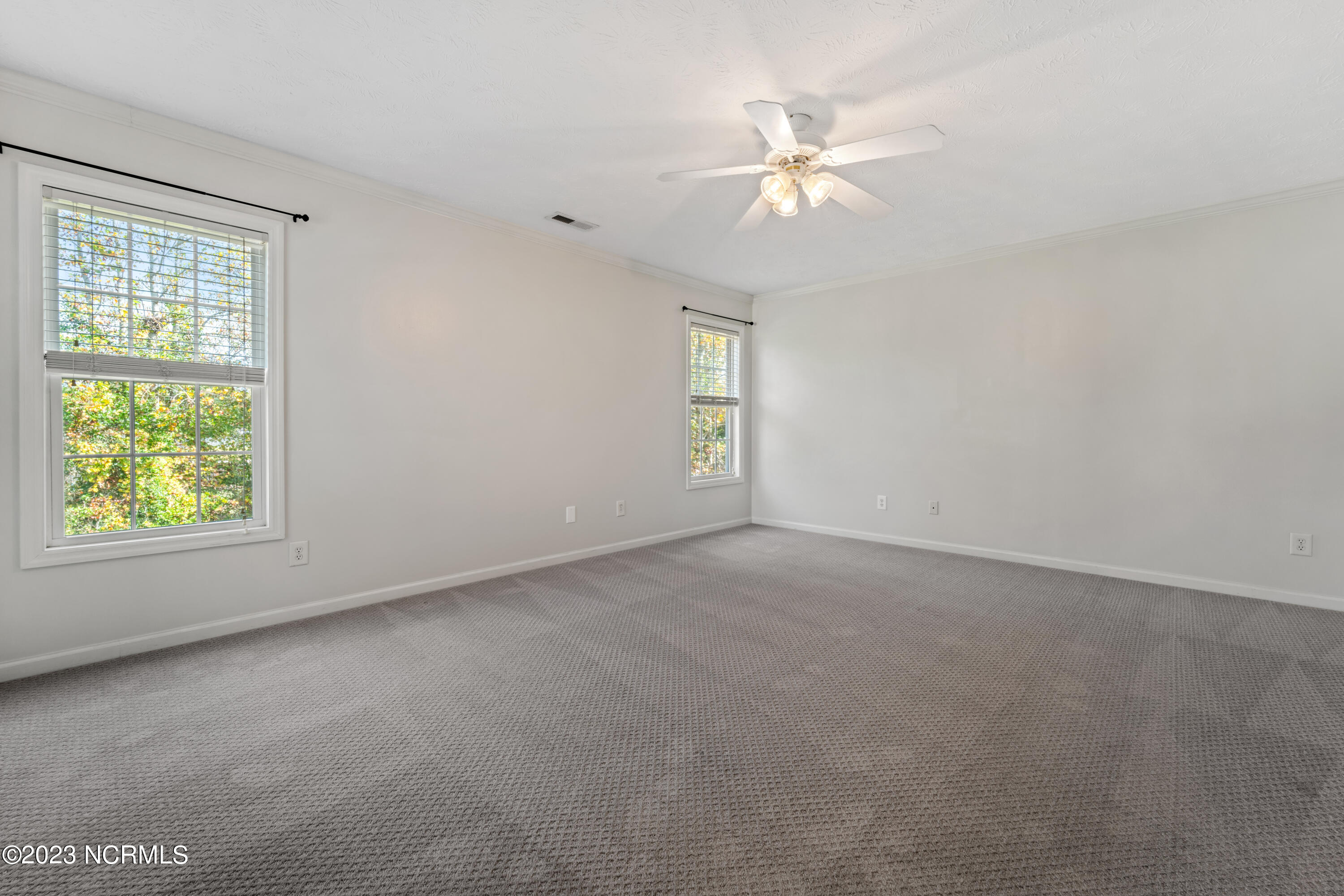 172 East Ridge Court Jacksonville, NC 28540 - Photo 11 of 33