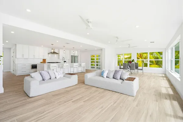 $3,899,000 | 17015 Wahoo Lane West, Sugarloaf, FL 33042