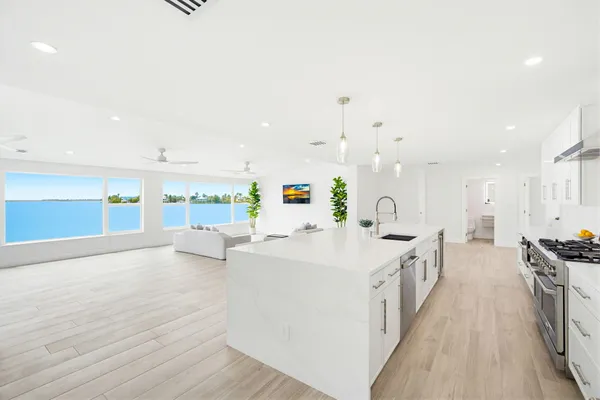 $3,899,000 | 17015 Wahoo Lane West, Sugarloaf, FL 33042