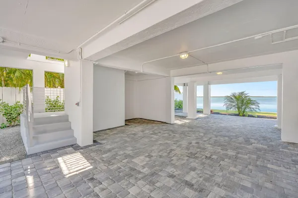 $3,899,000 | 17015 Wahoo Lane West, Sugarloaf, FL 33042