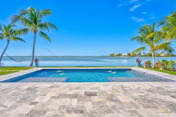 $3,899,000 | 17015 Wahoo Lane West, Sugarloaf, FL 33042