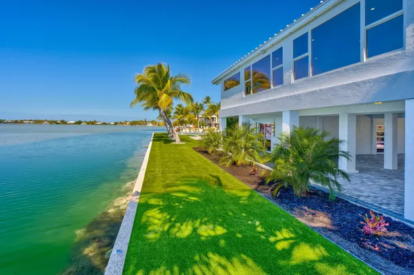 $3,899,000 | 17015 Wahoo Lane West, Sugarloaf, FL 33042