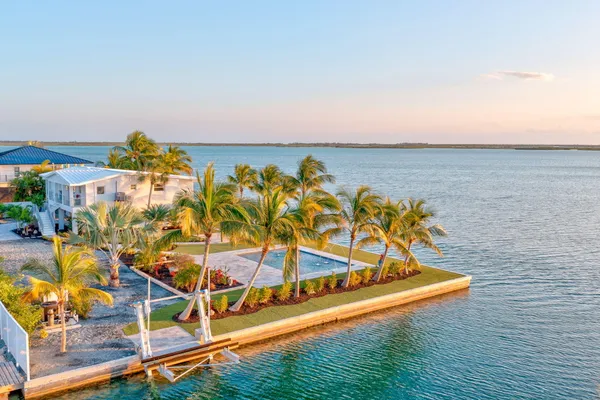 $3,899,000 | 17015 Wahoo Lane West, Sugarloaf, FL 33042