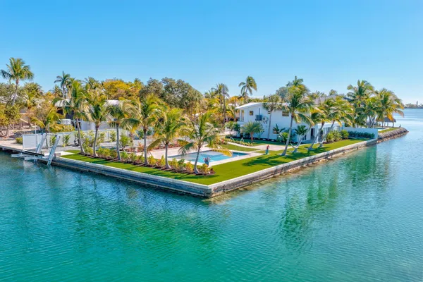 $3,899,000 | 17015 Wahoo Lane West, Sugarloaf, FL 33042