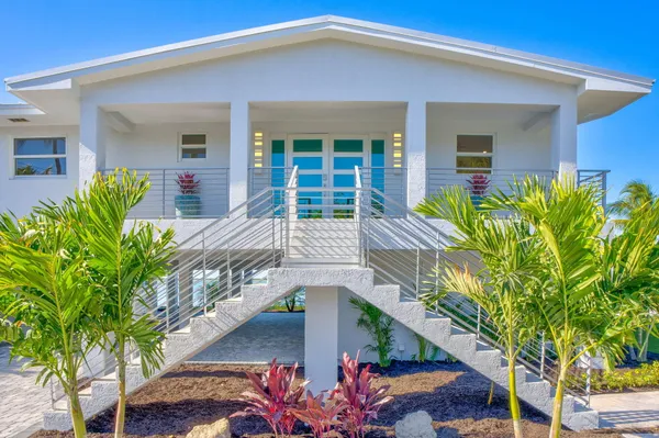 $3,899,000 | 17015 Wahoo Lane West, Sugarloaf, FL 33042