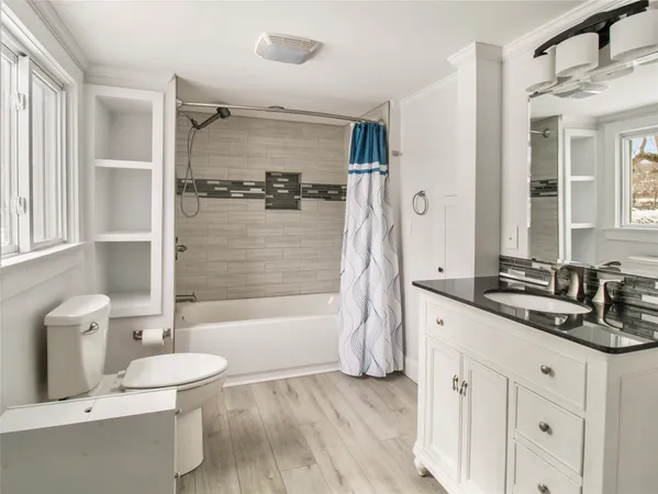 $259,900 | 322 Front Street, Owego, NY 13827