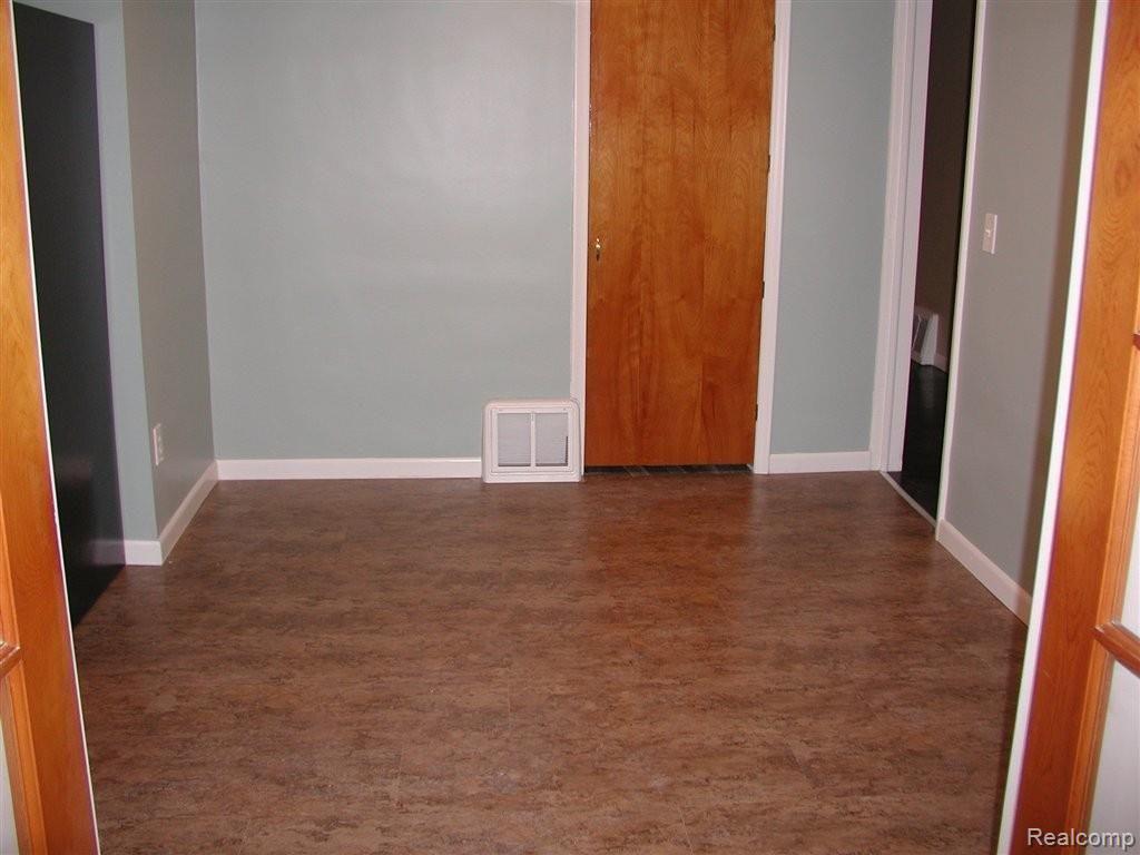 7825 Sheldon Road Canton, MI 48187 - Photo 25 of 25 nook.JPG