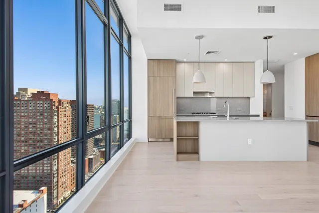 $1,605,000 | 155 Bay Street, Unit 3308, Jersey City, NJ 07302