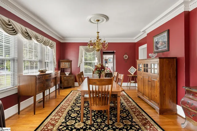 $462,000 | 308 West Walnut Street, Clinton, SC 29325