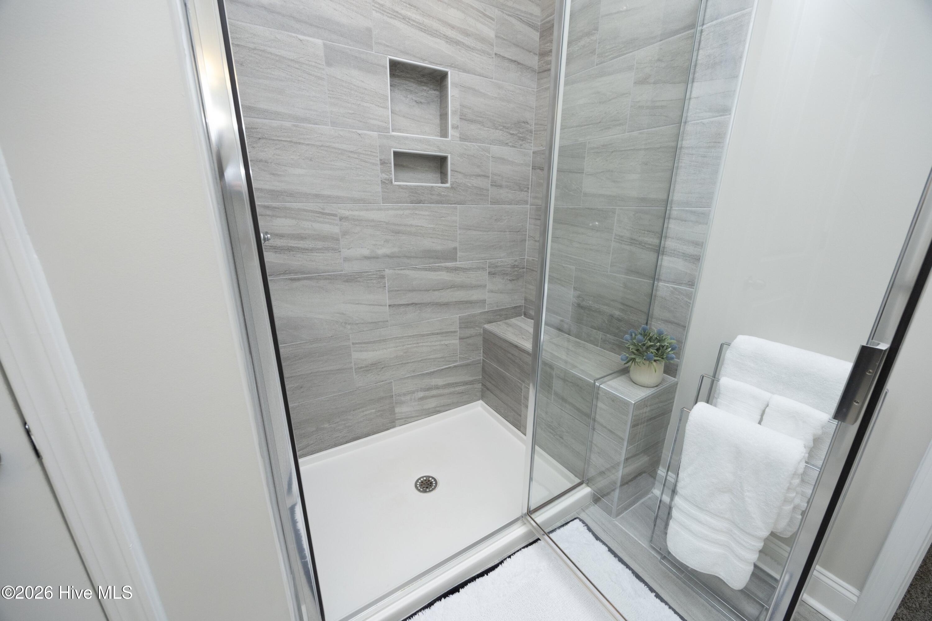 85 Winged Foot Road Pinehurst, NC 28374 - Photo 23 of 44 23Shower