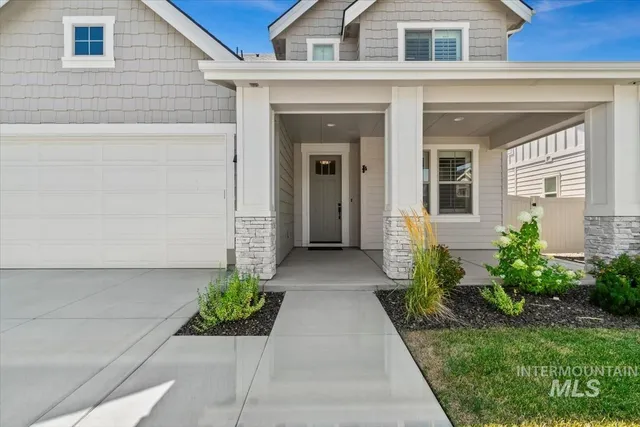 $650,000 | 11379 West Helenium Drive, Star, ID 83669