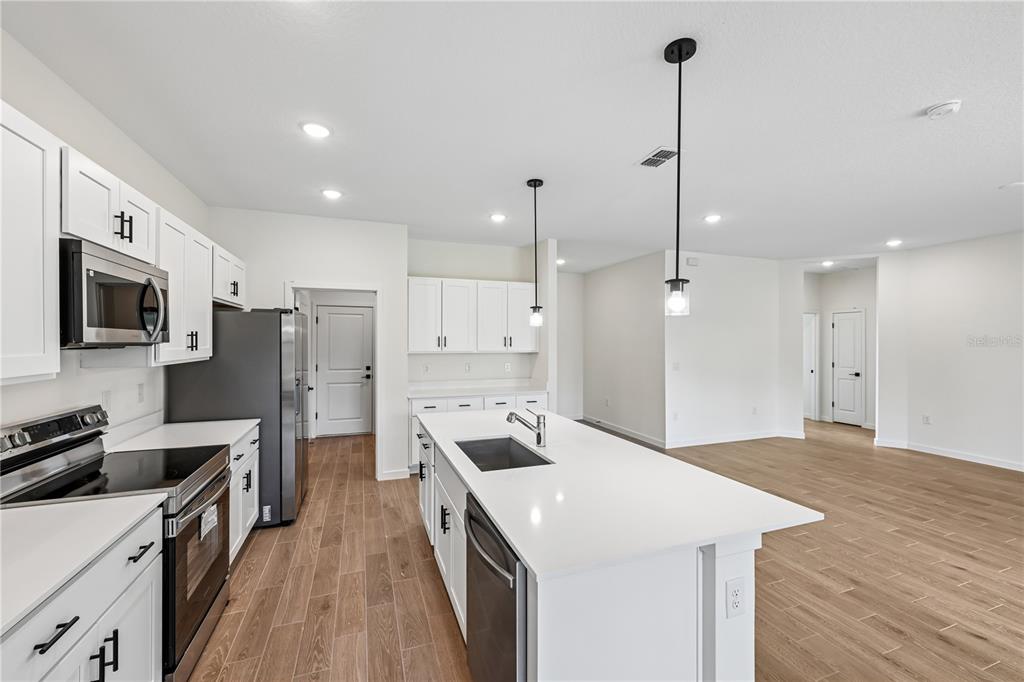 9890 Southwest 125th Ct Road Dunnellon, FL 34432 - Photo 12 of 29 Gallery Image 12