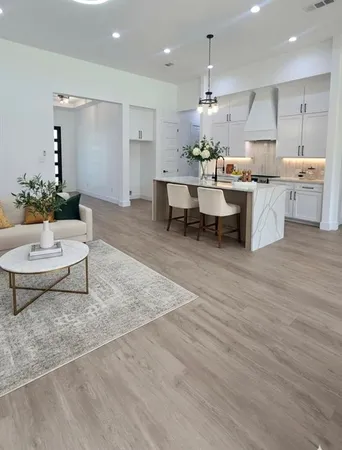 $458,000 | 1106 East Sixth Street, Springtown, TX 76082