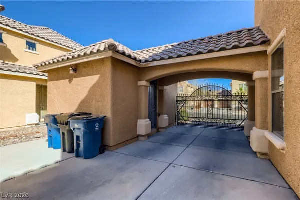 $2,610 | 5721 Red Roof Street, North Las Vegas, NV 89081