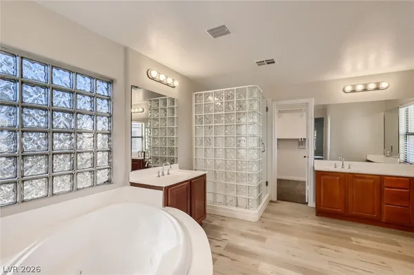 $2,610 | 5721 Red Roof Street, North Las Vegas, NV 89081