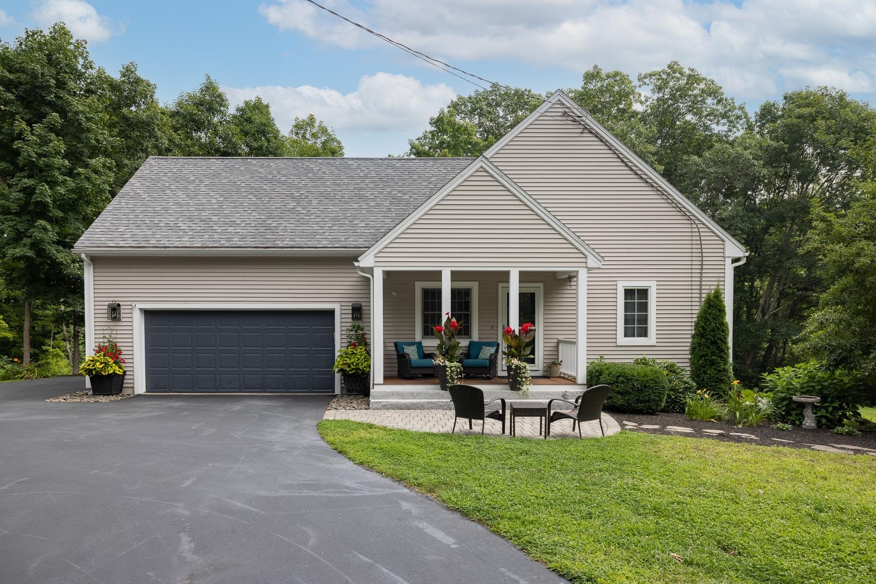 127 Exeter Road Newfields, NH 03856 - Photo 1 of 40