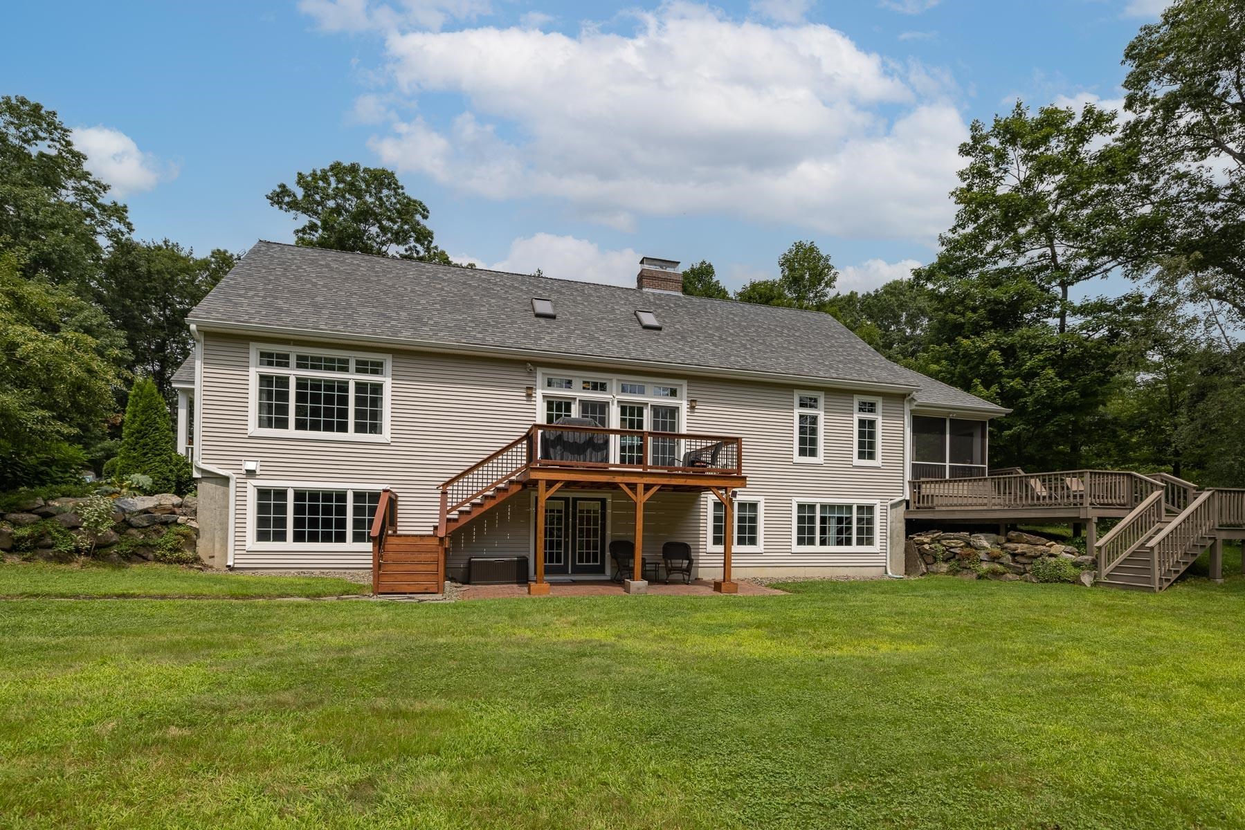 127 Exeter Road Newfields, NH 03856 - Photo 6 of 40
