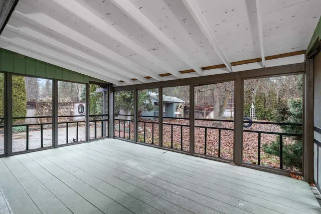 $559,000 | 17213 North Meadowview Court, Nine Mile Falls, WA 99026