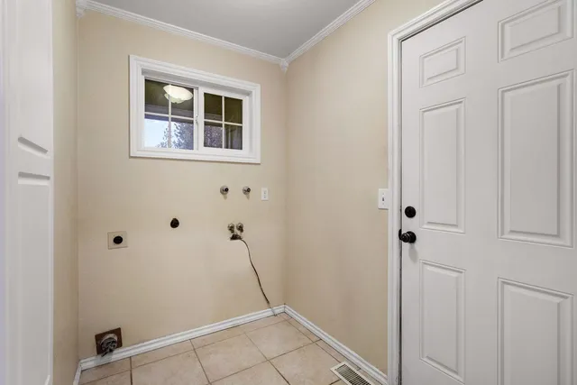 $559,000 | 17213 North Meadowview Court, Nine Mile Falls, WA 99026