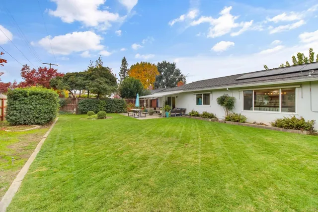 $629,000 | 342 Bella Vista Drive, Lodi, CA 95242