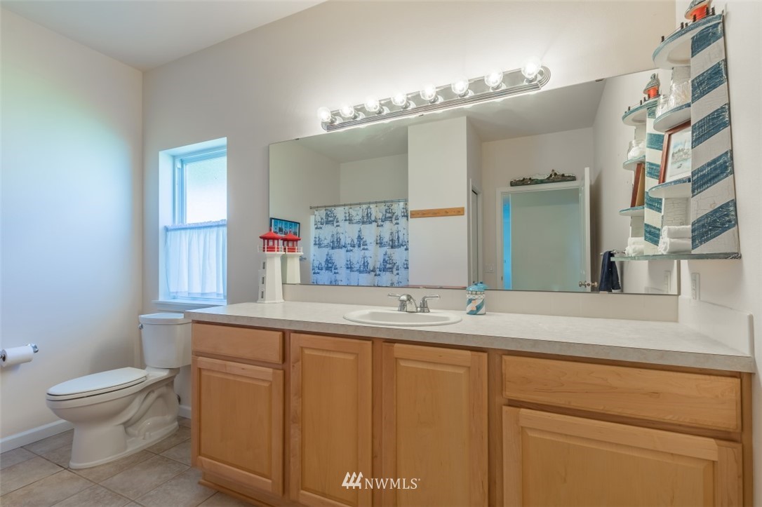 294 East Vineyard Crest Road Grapeview, WA 98546 - Photo 14 of 25 Gallery Image 14